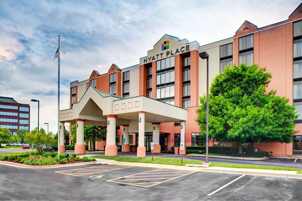 Готель Hyatt Place Tampa Busch Gardens Екстер'єр фото